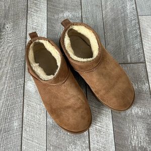 Women's UGG Classic Ultra Mini Shearling Boots